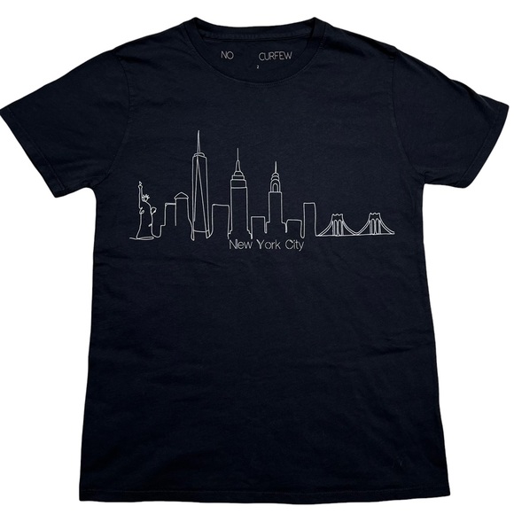 No Curfew New York Skyline Crewneck Graphic Short Sleeve Tee Shirt in Black Sz S - Picture 1 of 5